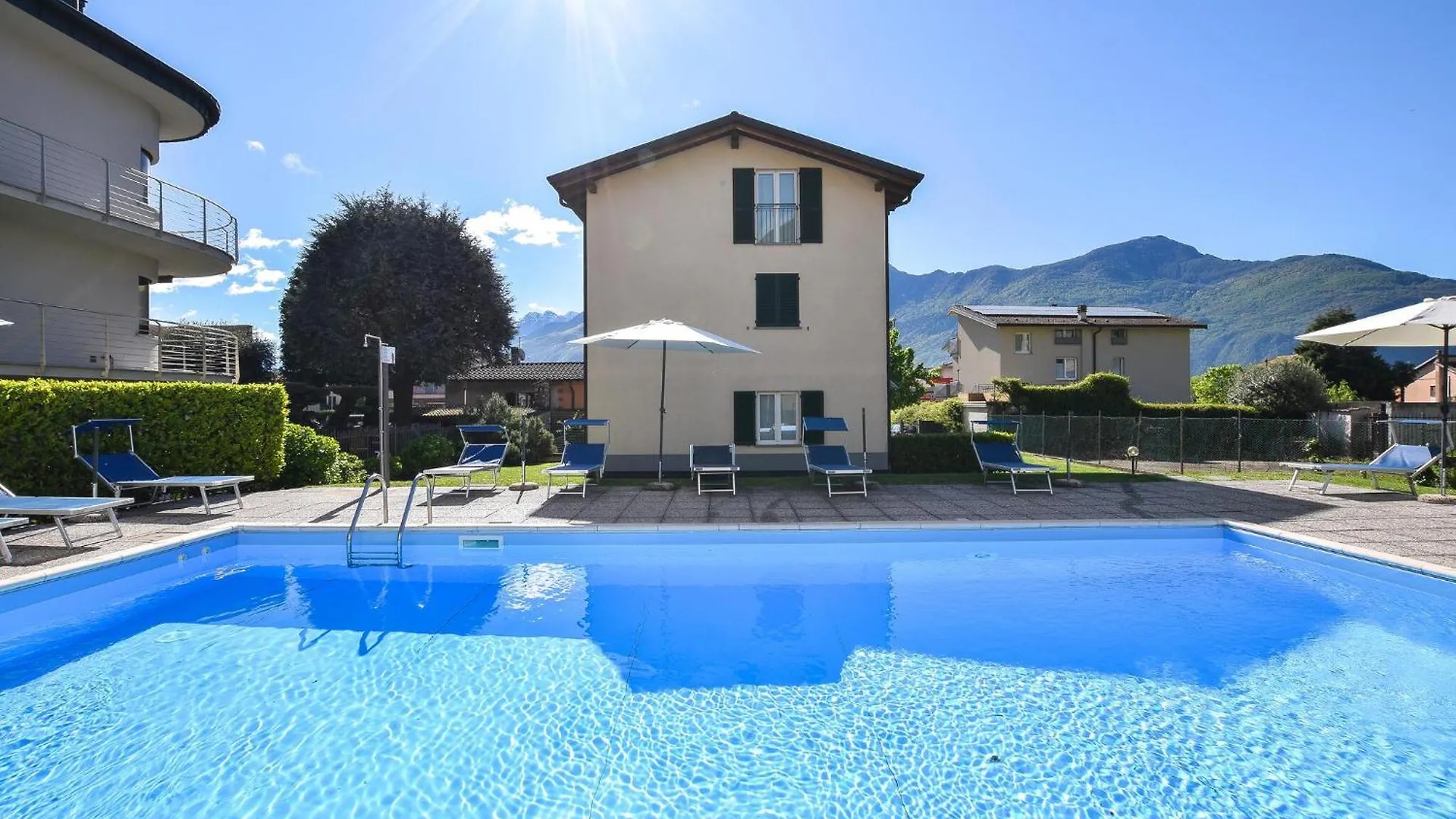 1 Bedroom Beautiful Apartment In Domaso