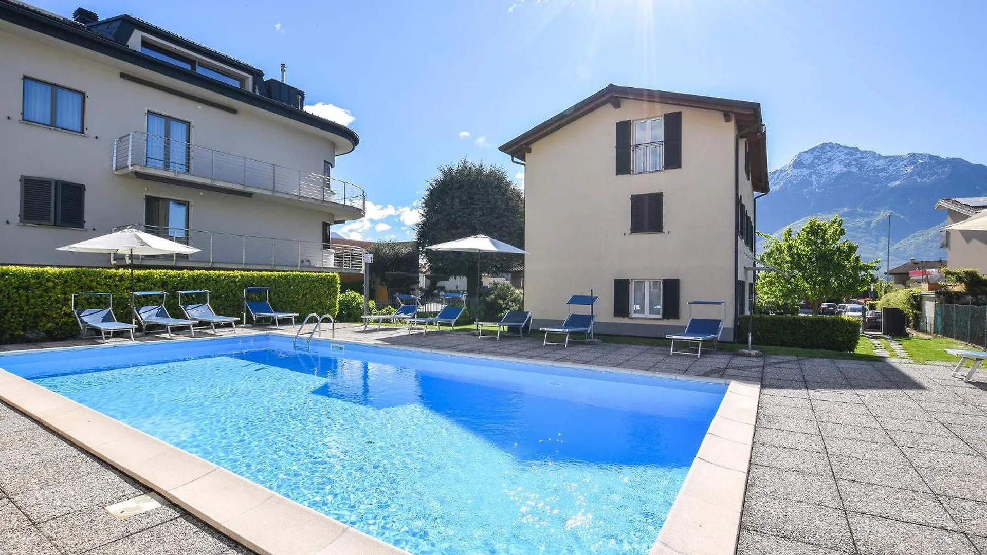 1 Bedroom Beautiful Apartment In Domaso Italy